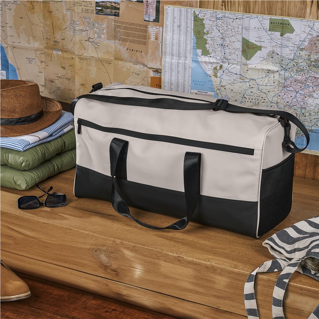Andy Cartwright Cederberg Water-Resistant Weekend Bag - Image 2