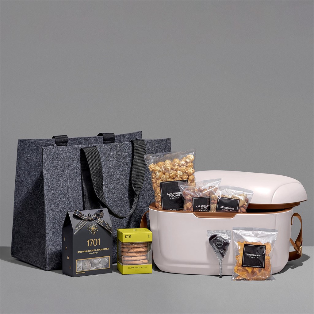 Yatta Elegant Escape Hamper - Image 3